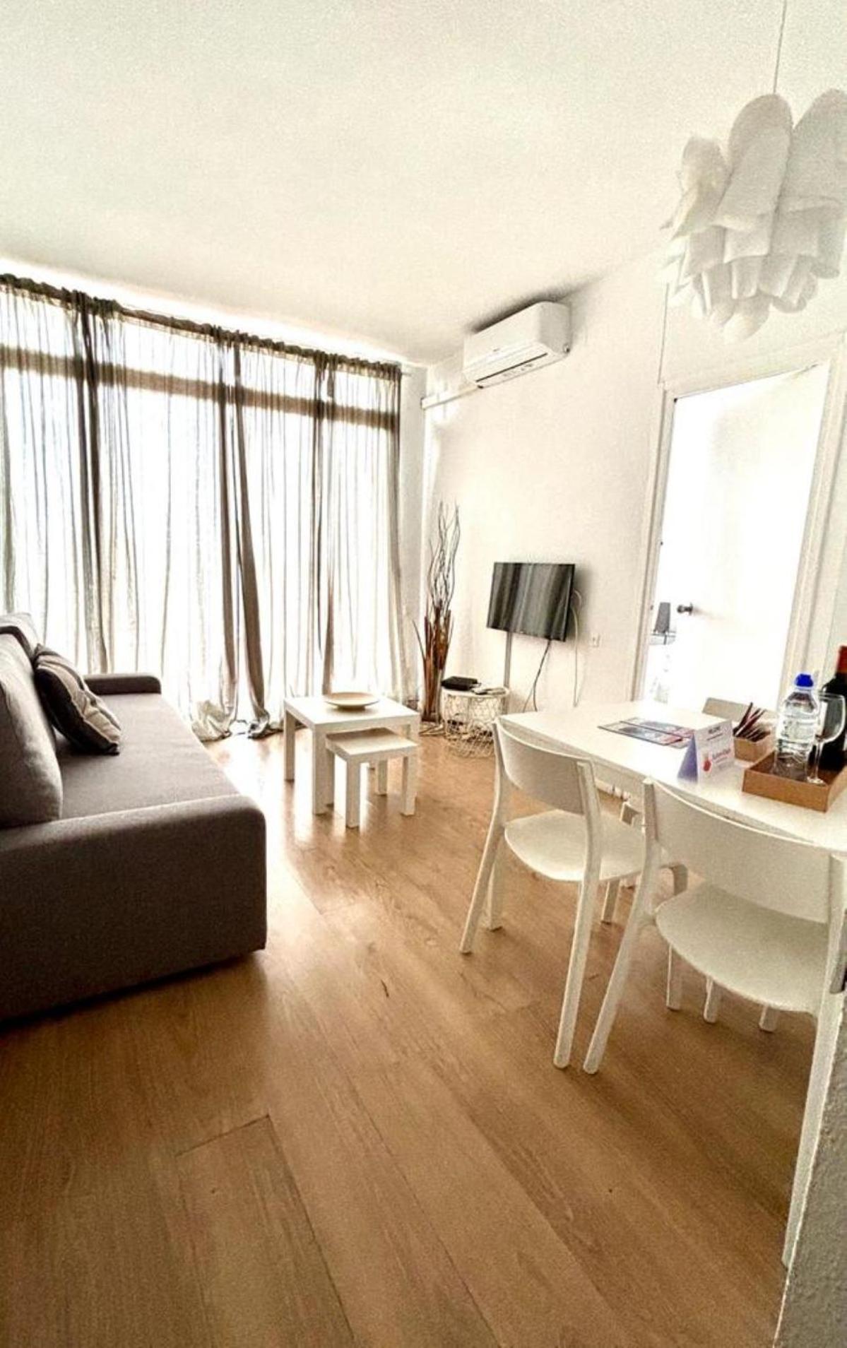 Apartmán Sants Station Penthouse Barcelona Exteriér fotografie